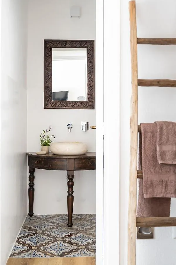 Affittacamere Iancura - B&B di design a Salina Santa Marina Salina Italia