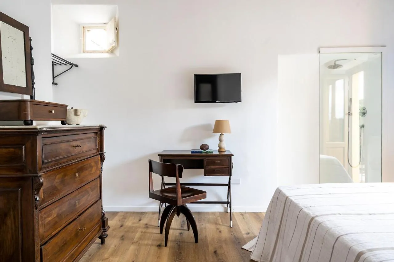 Iancura - B&B Di Design A Salina Santa Marina Salina Konukevi